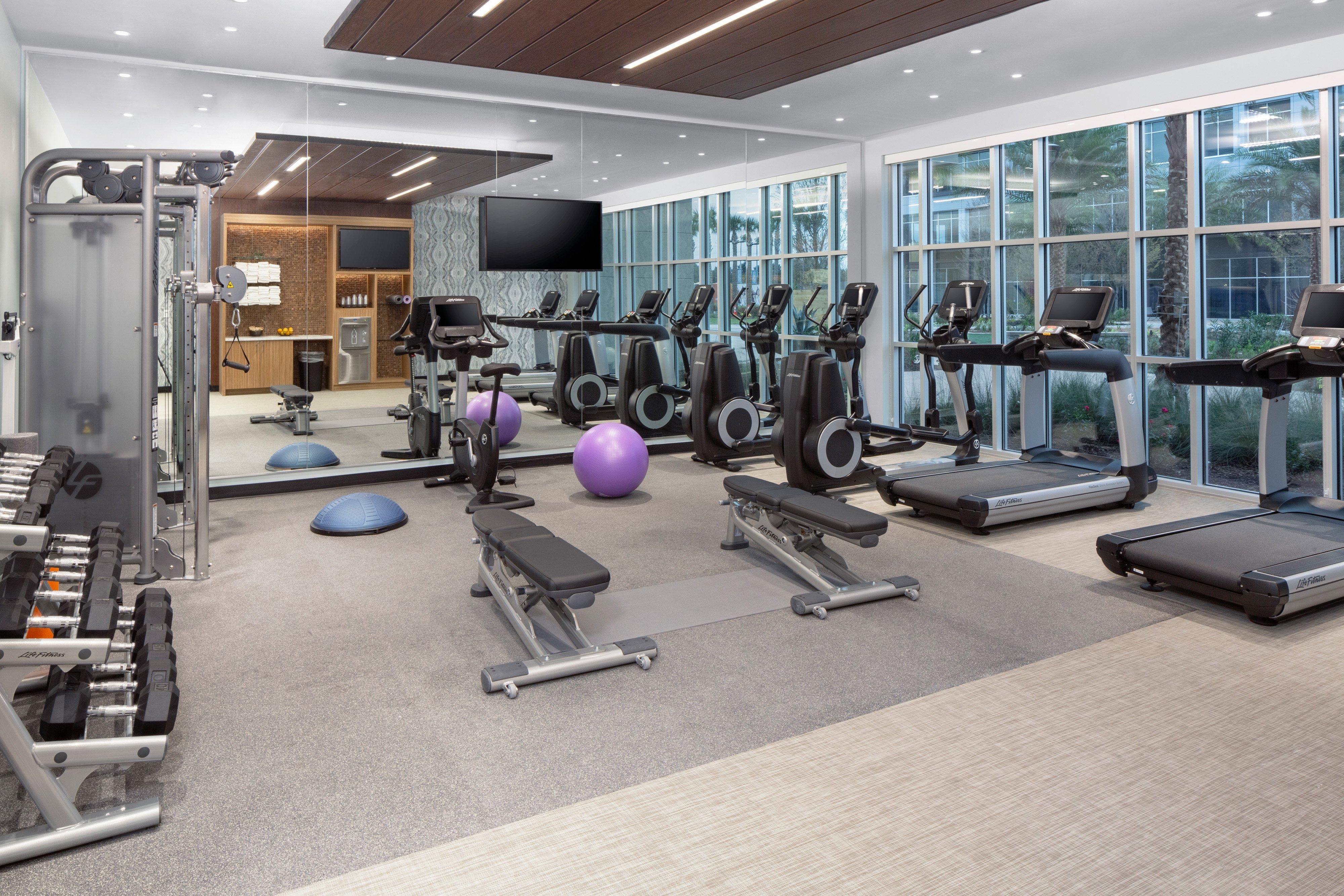 Hotel Indigo Gainesville-Celebration Pointe By Ihg Exterior foto